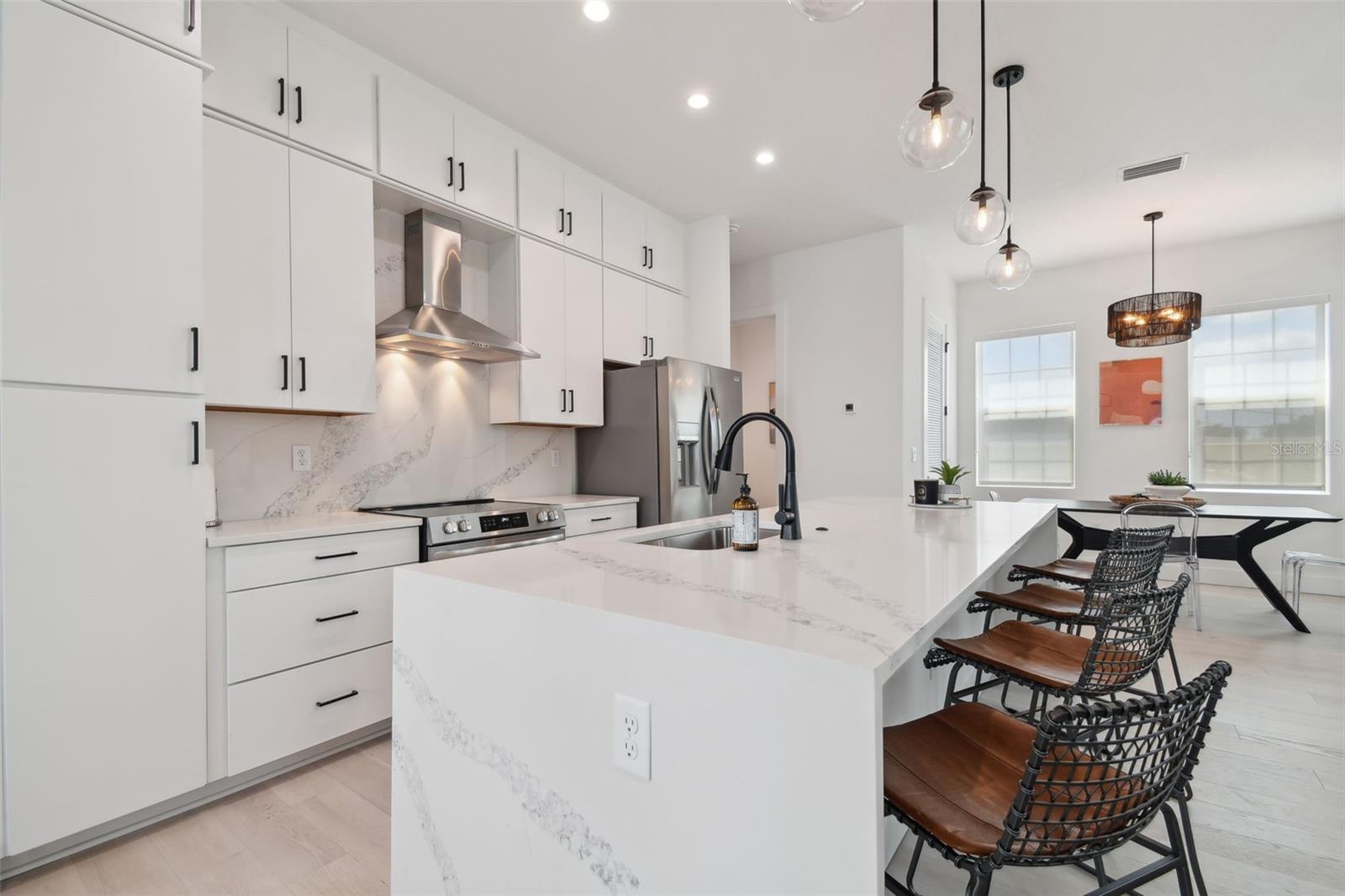 2758 5TH AVE S, ST PETERSBURG, FL, 33712