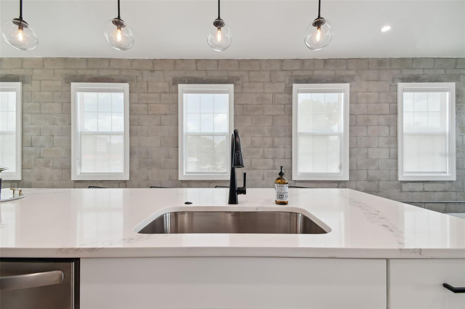 2758 5TH AVE S, ST PETERSBURG, FL, 33712