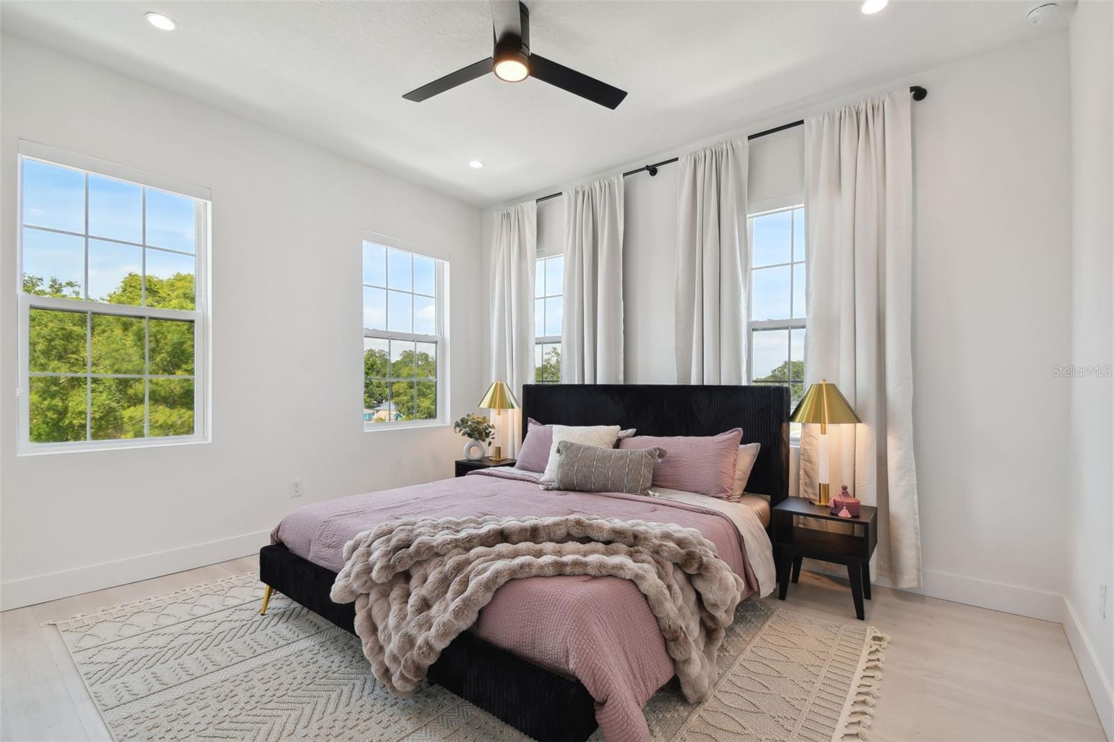 2758 5TH AVE S, ST PETERSBURG, FL, 33712