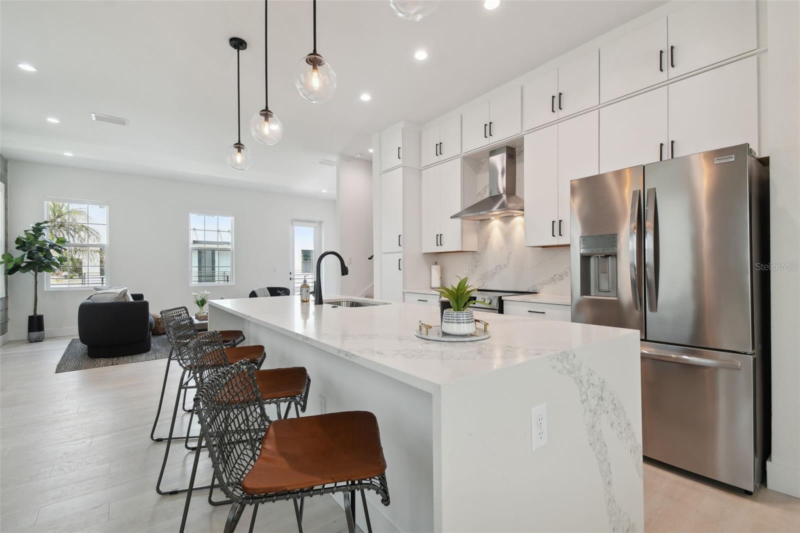 2758 5TH AVE S, ST PETERSBURG, FL, 33712