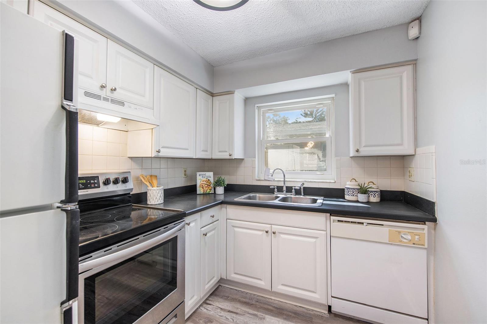 4516 W PAXTON AVE, TAMPA, FL, 33611