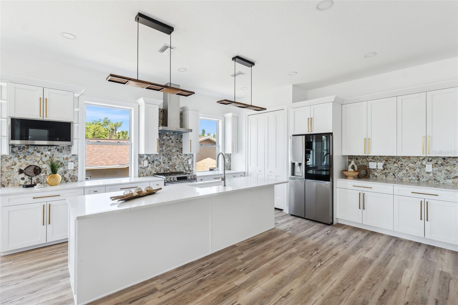 8622 INWOOD DR, HUDSON, FL, 34667