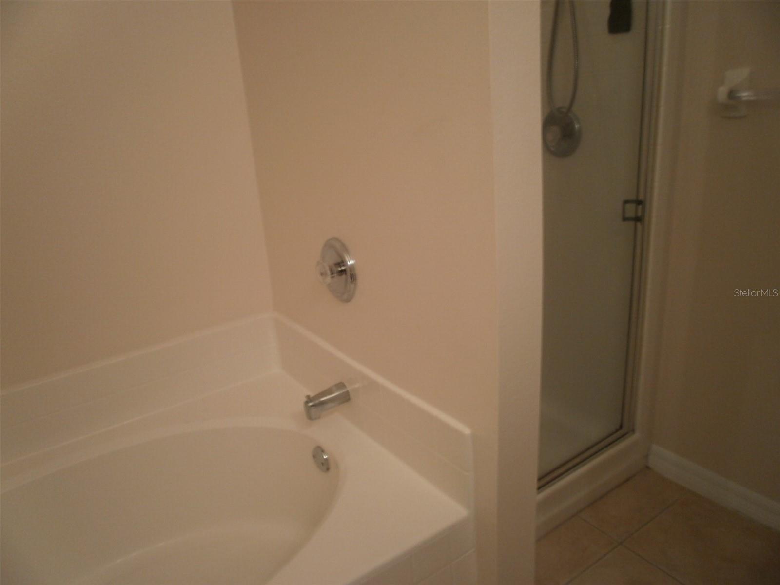 7739 NEWLAN DR, ORLANDO, FL, 32818