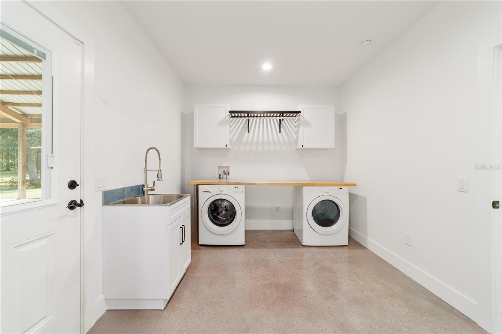 4089 E HWY 318, CITRA, FL, 32113