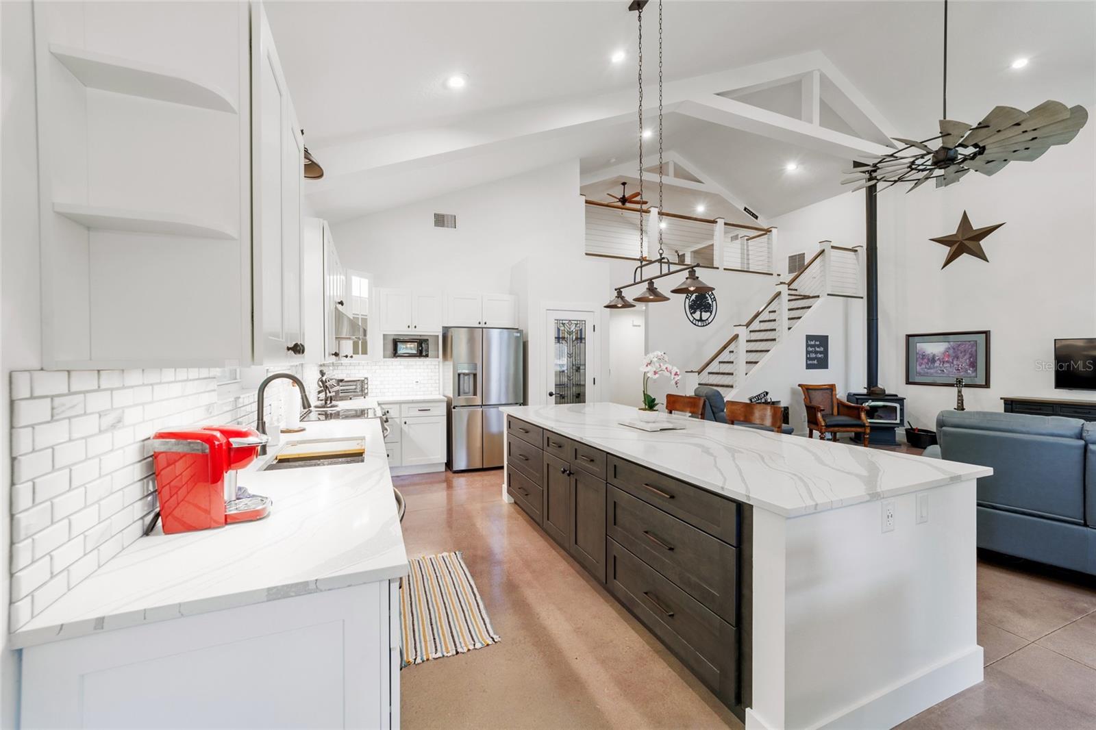 4089 E HWY 318, CITRA, FL, 32113