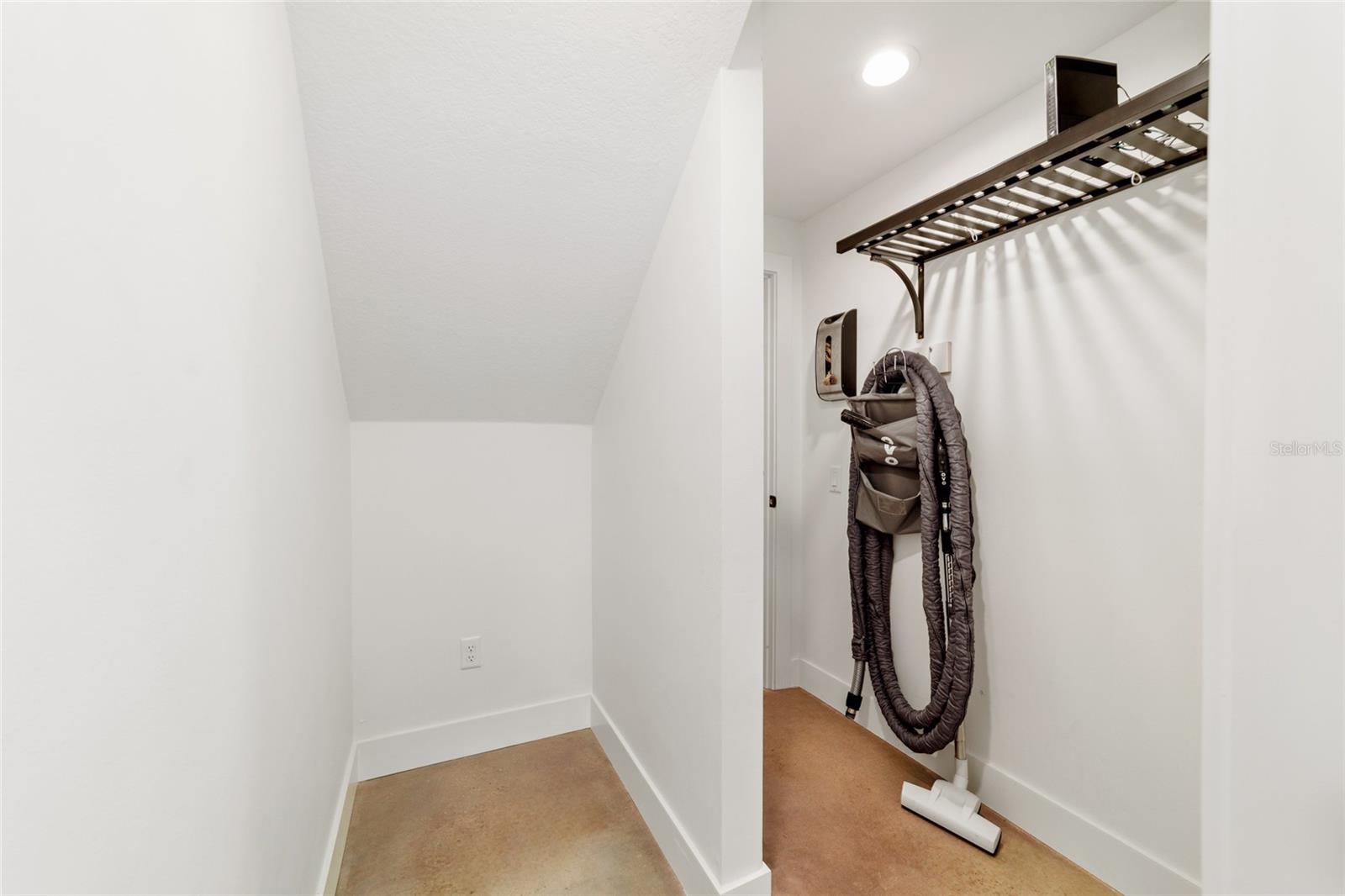 4089 E HWY 318, CITRA, FL, 32113