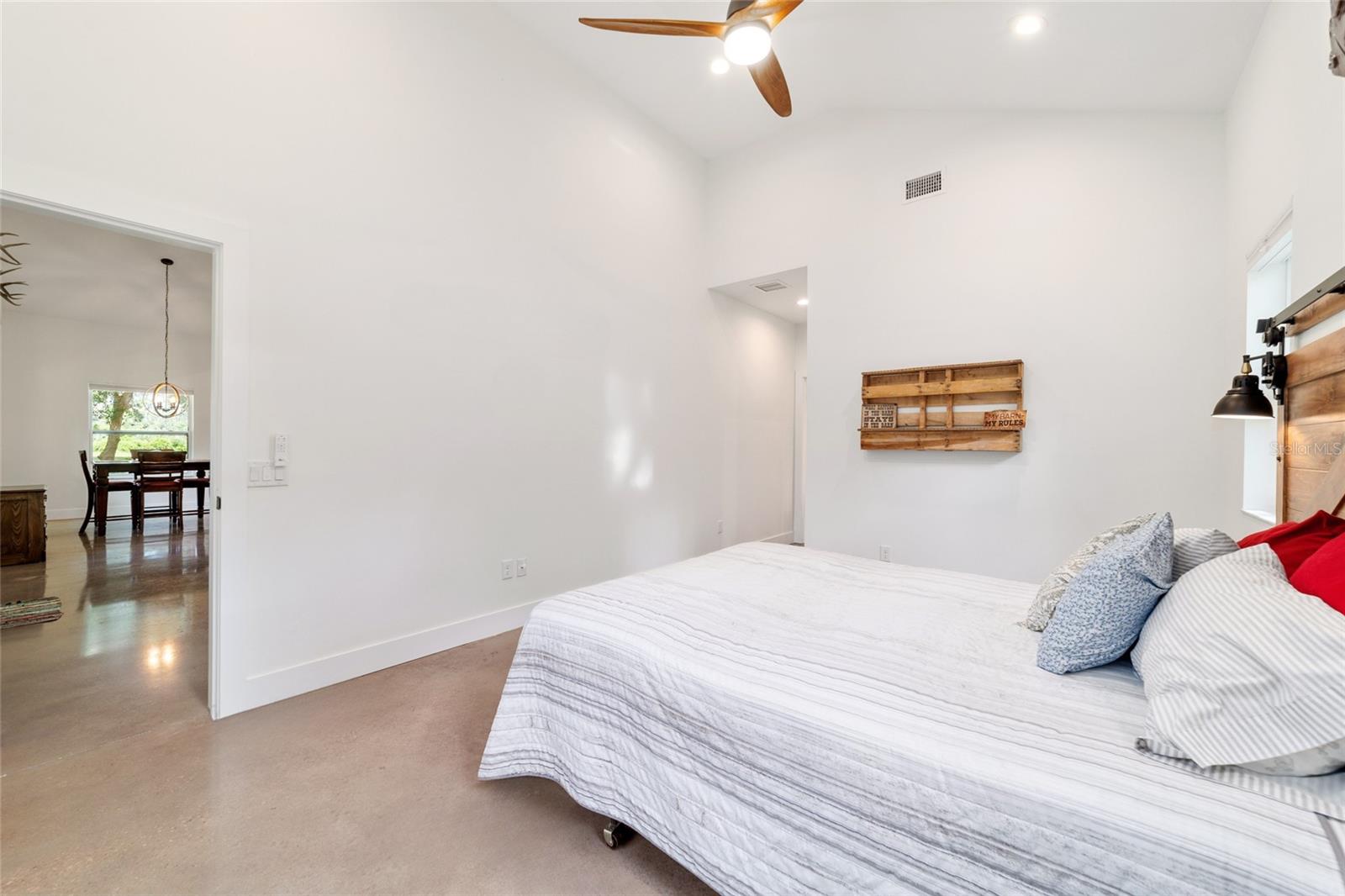 4089 E HWY 318, CITRA, FL, 32113