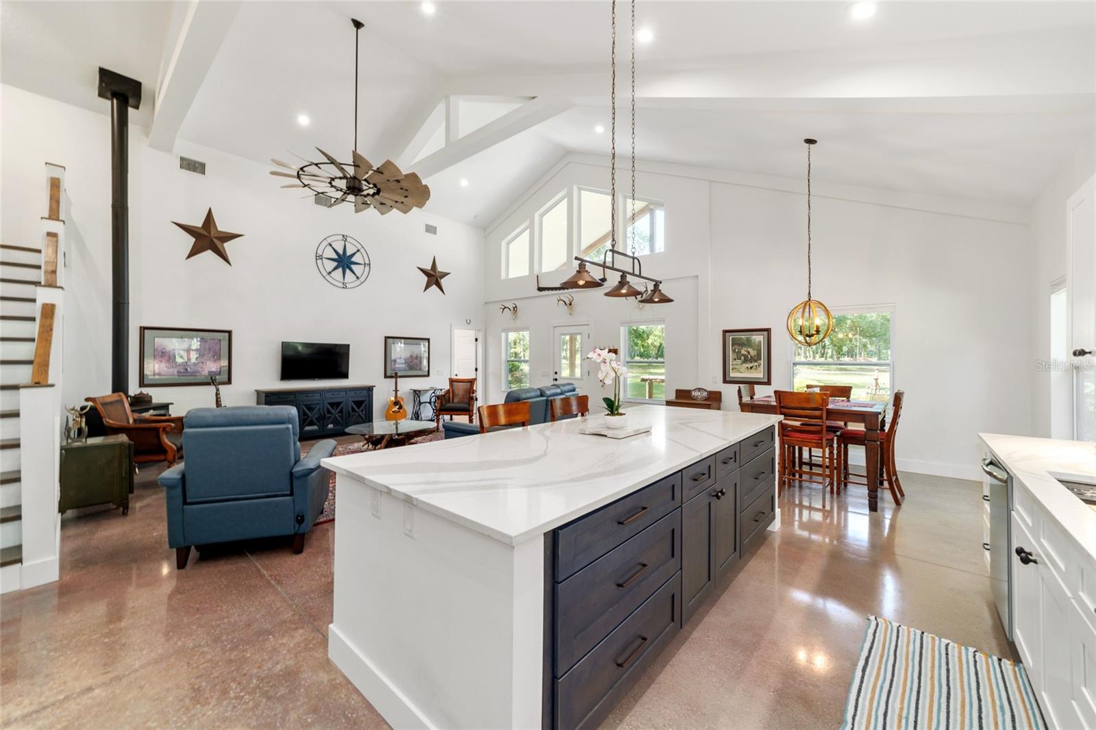 4089 E HWY 318, CITRA, FL, 32113