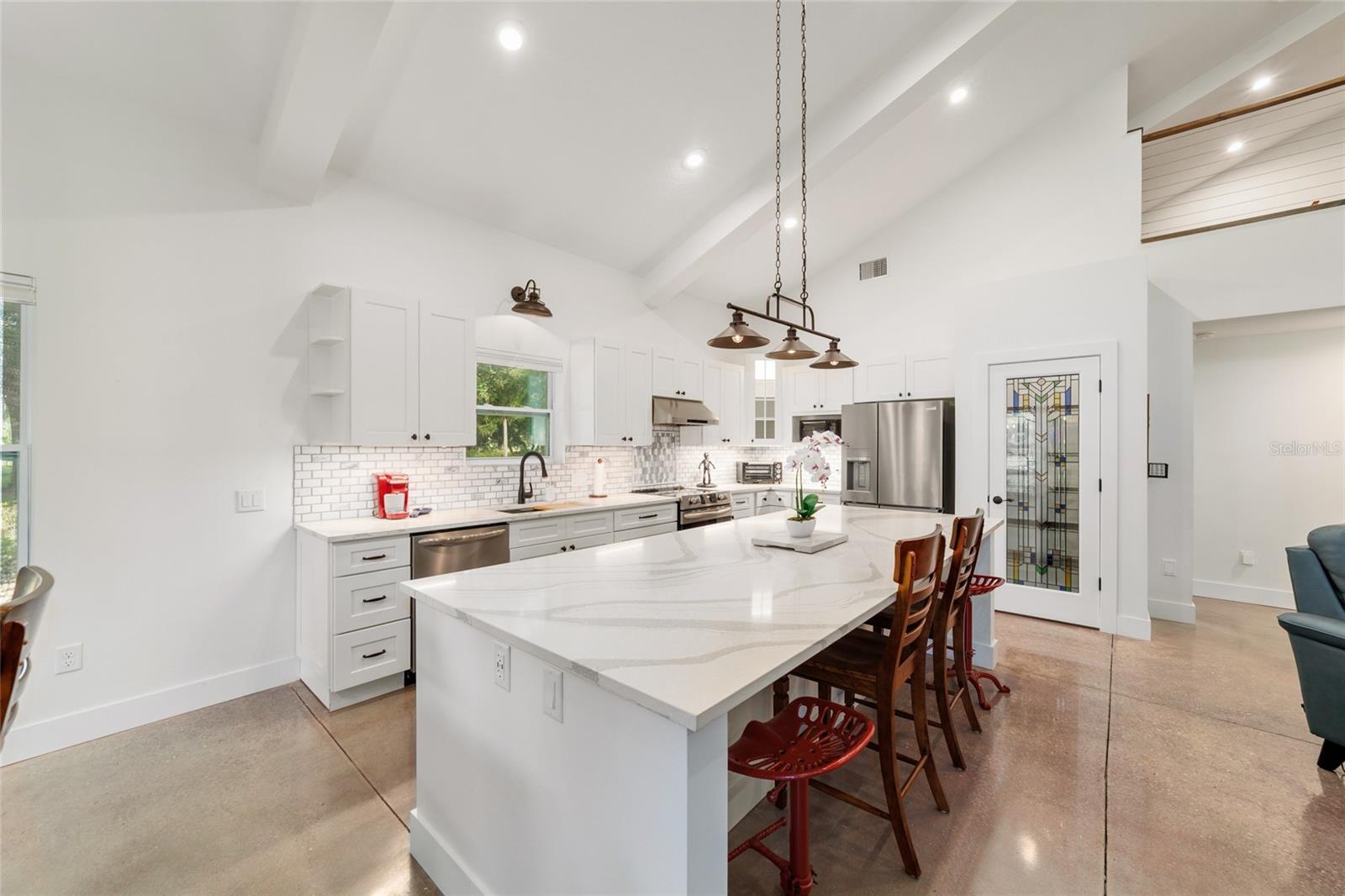 4089 E HWY 318, CITRA, FL, 32113