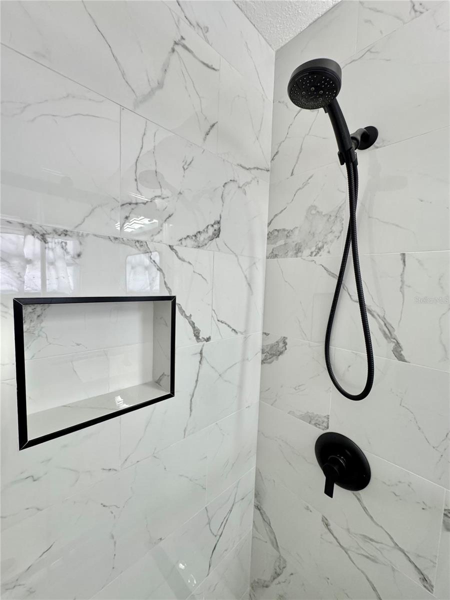 2007 N HASTINGS ST, ORLANDO, FL, 32808