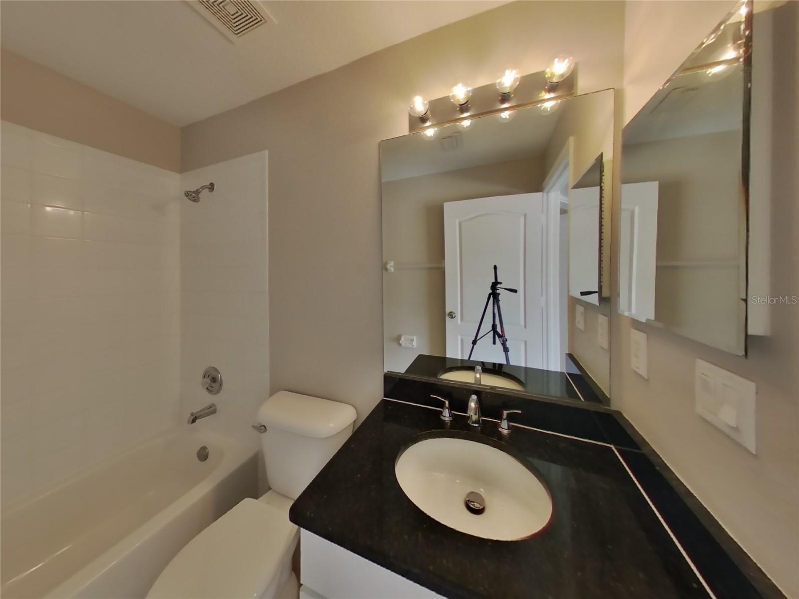 527 NAPA VALLEY CIR, VALRICO, FL, 33594