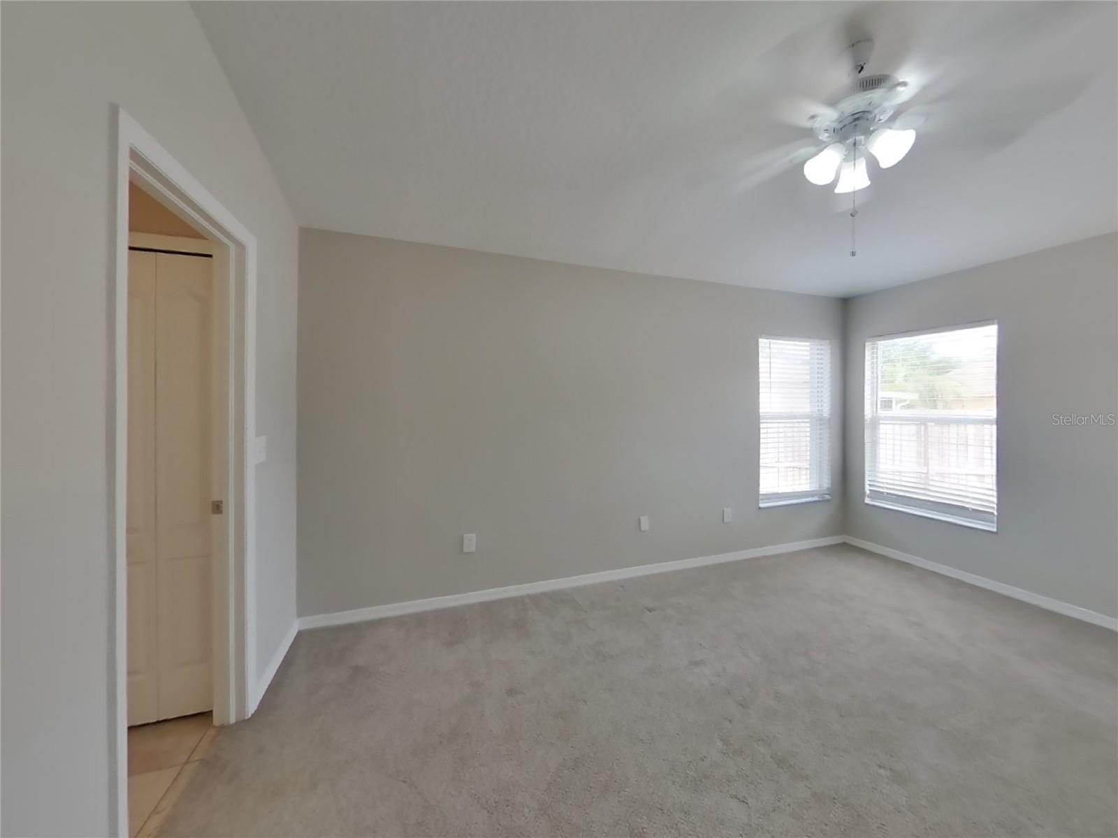 527 NAPA VALLEY CIR, VALRICO, FL, 33594