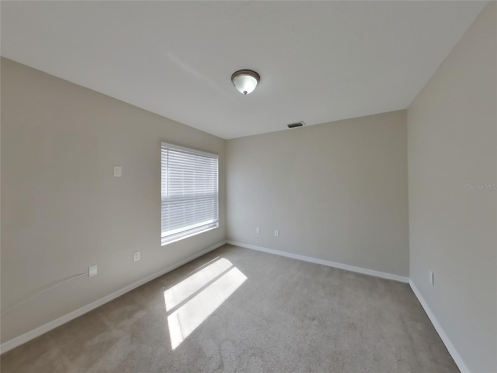 527 NAPA VALLEY CIR, VALRICO, FL, 33594