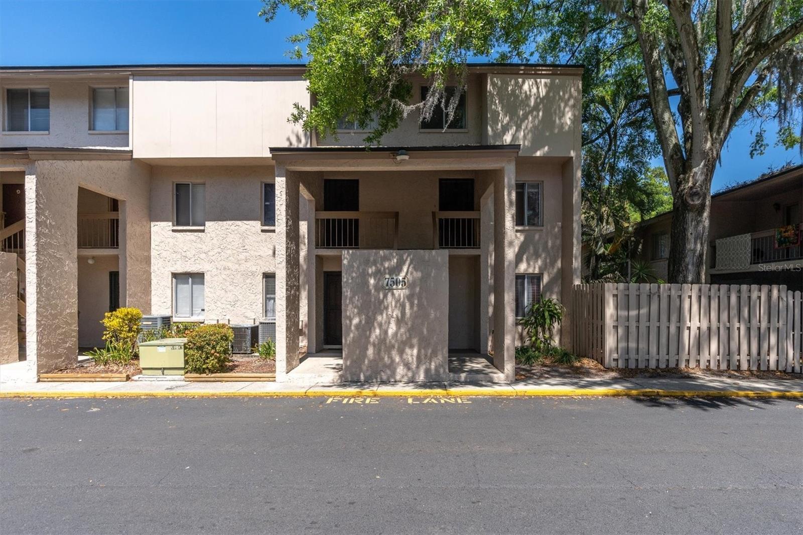 7505 PITCH PINE CIR #122, TAMPA, FL, 33617