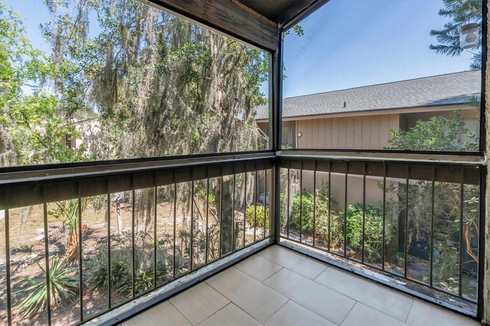 7505 PITCH PINE CIR #122, TAMPA, FL, 33617