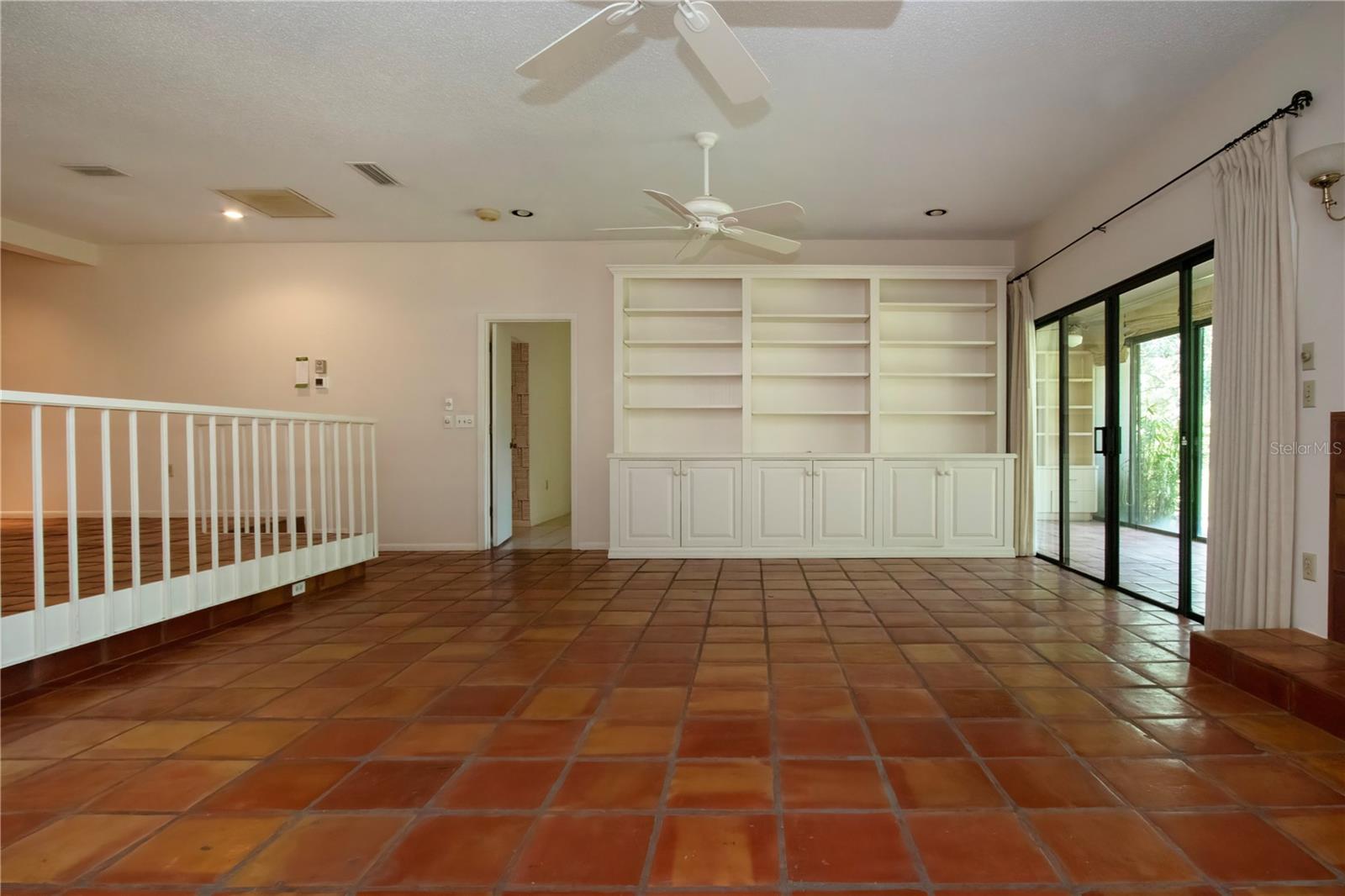 4812 KESTRAL PARK CIR #20, SARASOTA, FL, 34231