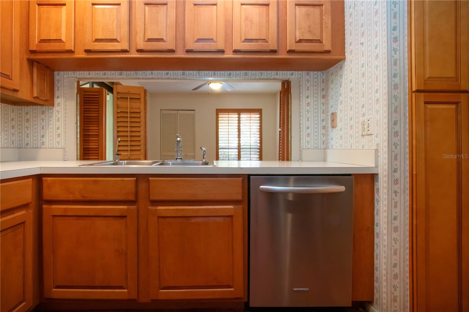 4812 KESTRAL PARK CIR #20, SARASOTA, FL, 34231