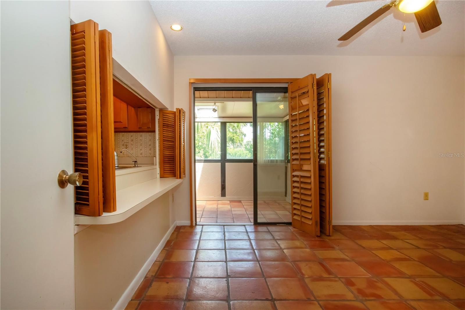 4812 KESTRAL PARK CIR #20, SARASOTA, FL, 34231