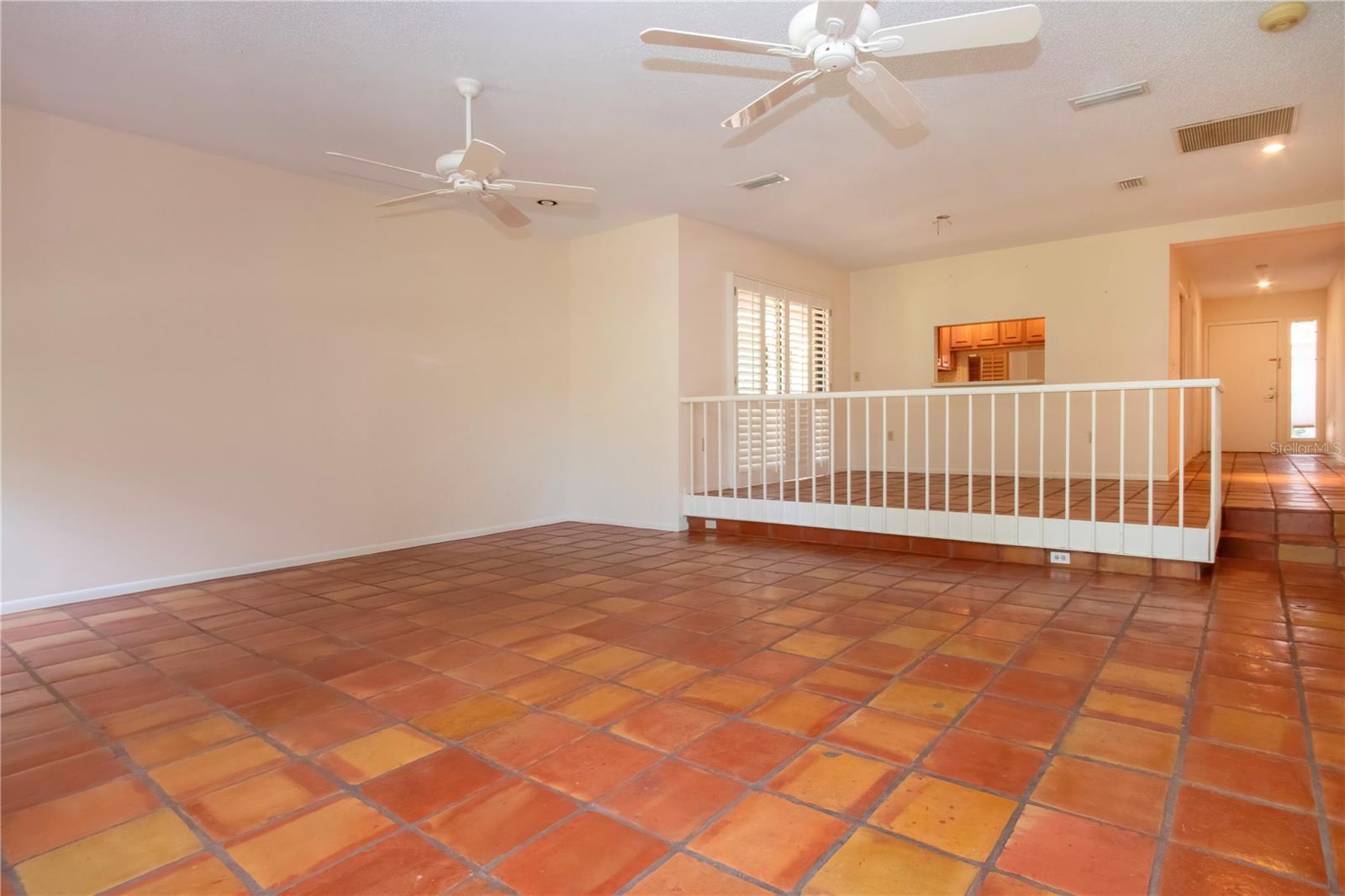 4812 KESTRAL PARK CIR #20, SARASOTA, FL, 34231