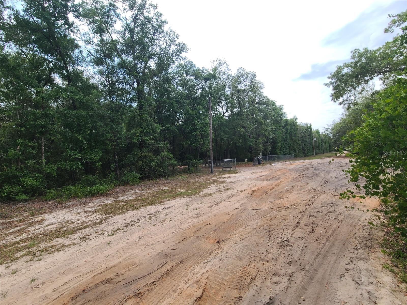 6504 BAYLOR AVE, KEYSTONE HEIGHTS, FL, 32656