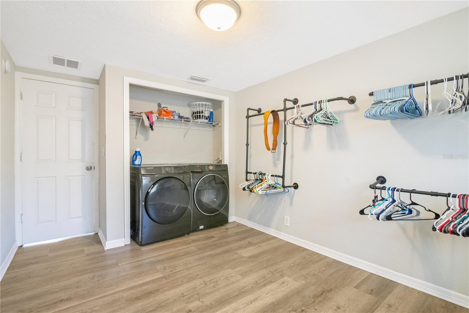 2927 AHERN DR, ORLANDO, FL, 32817