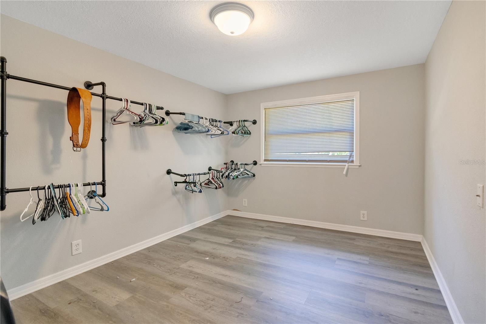 2927 AHERN DR, ORLANDO, FL, 32817