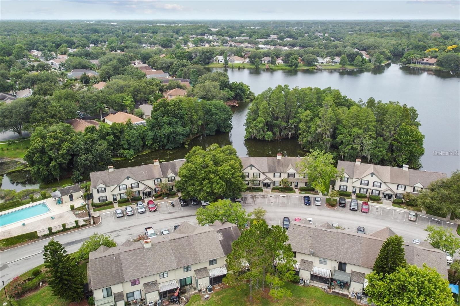 16530 BRIGADOON DR, TAMPA, FL, 33618