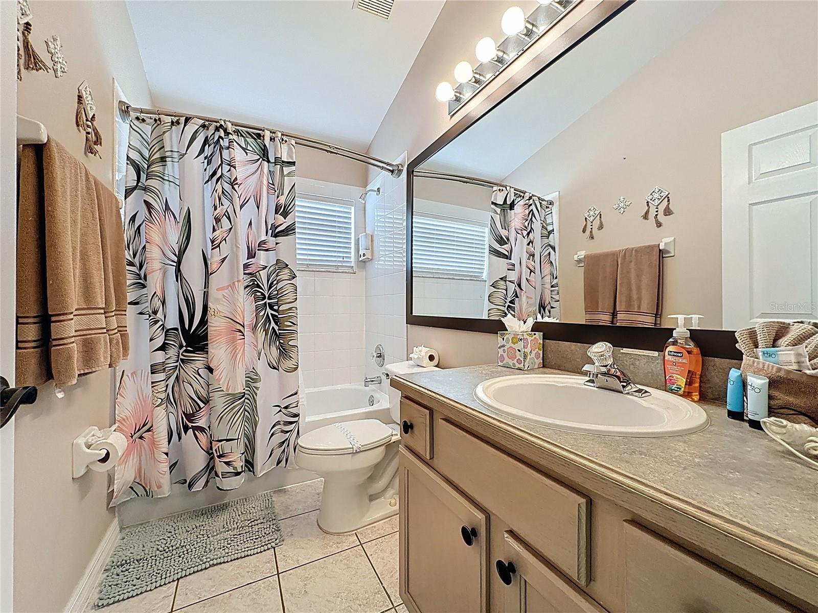 8019 INDIAN CREEK BLVD, KISSIMMEE, FL, 34747