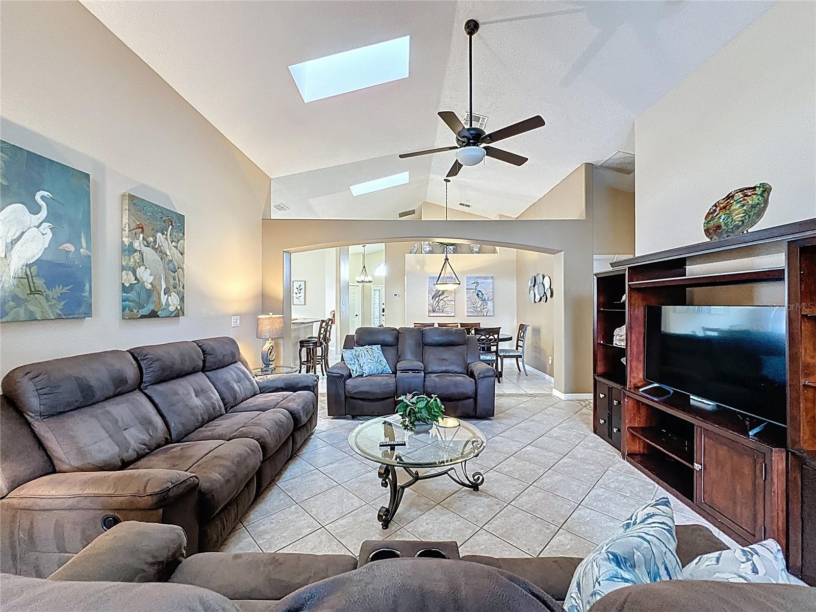 8019 INDIAN CREEK BLVD, KISSIMMEE, FL, 34747