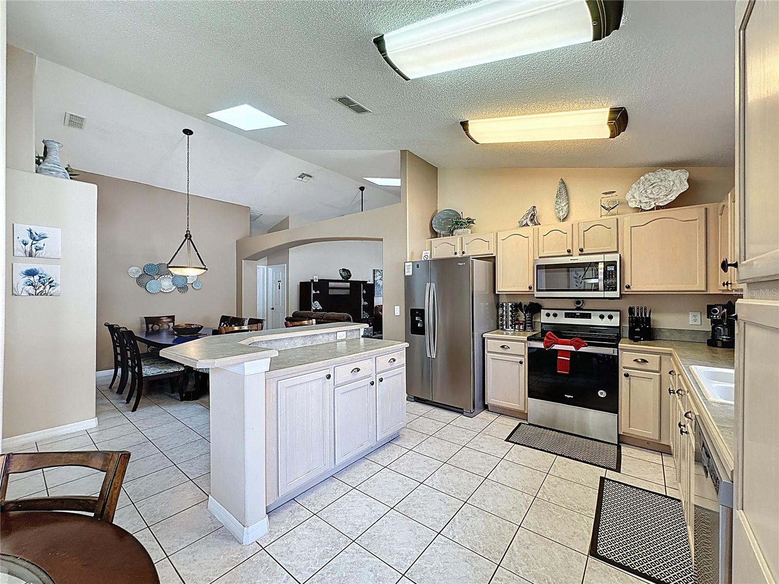 8019 INDIAN CREEK BLVD, KISSIMMEE, FL, 34747