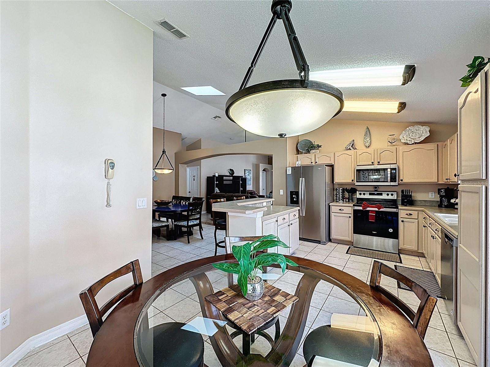 8019 INDIAN CREEK BLVD, KISSIMMEE, FL, 34747