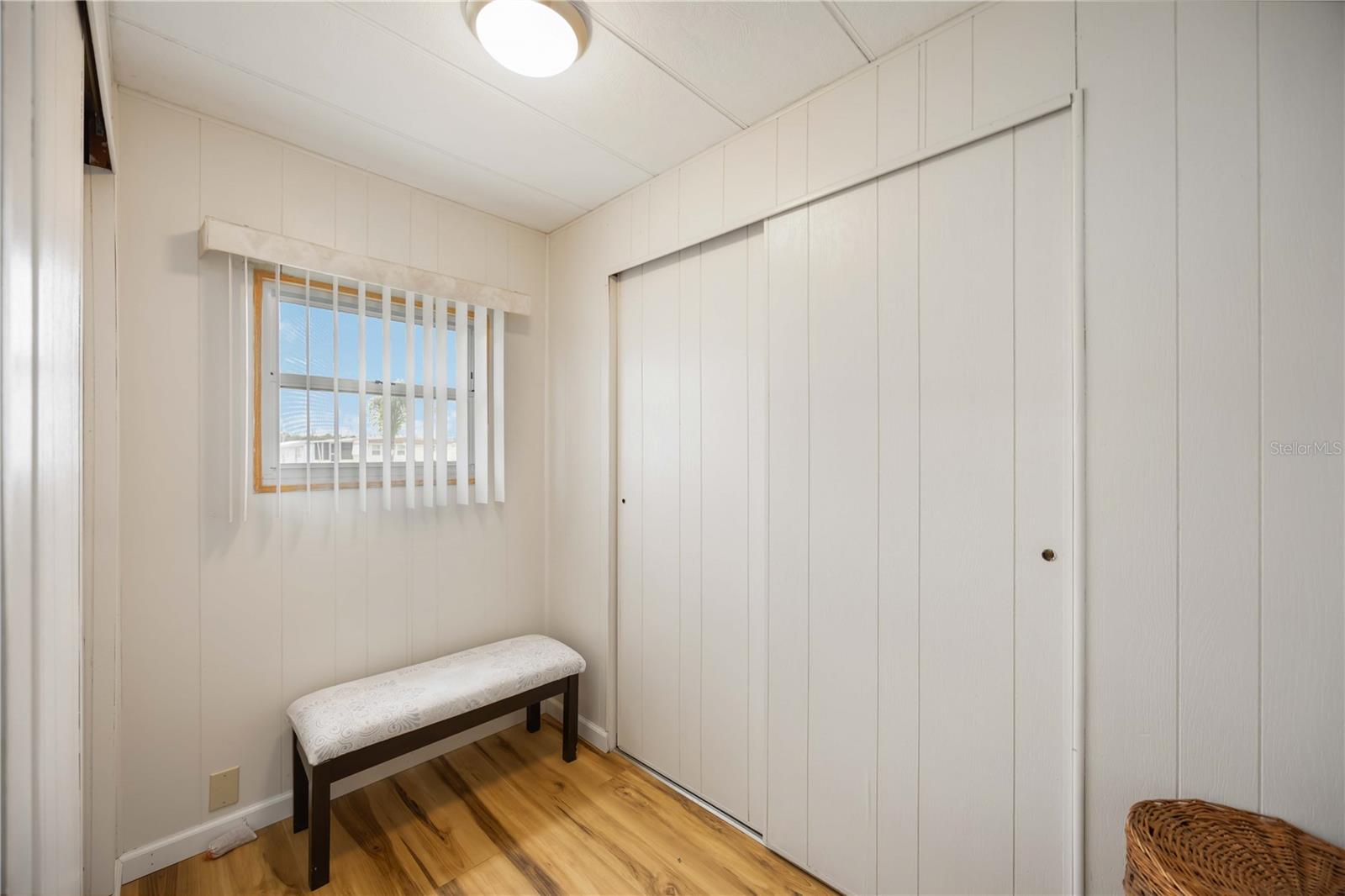 A4651558 Property Photo