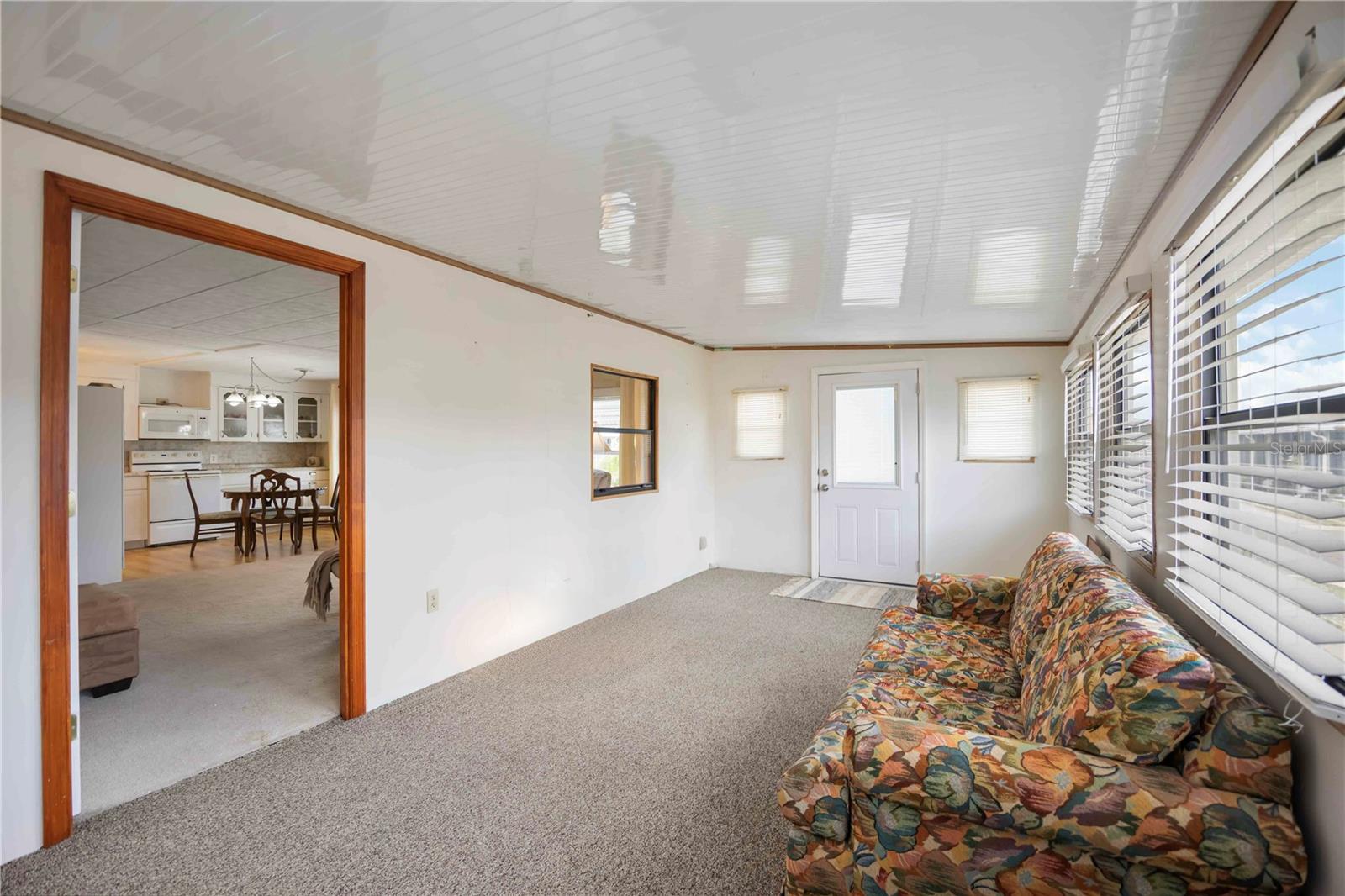 A4651558 Property Photo