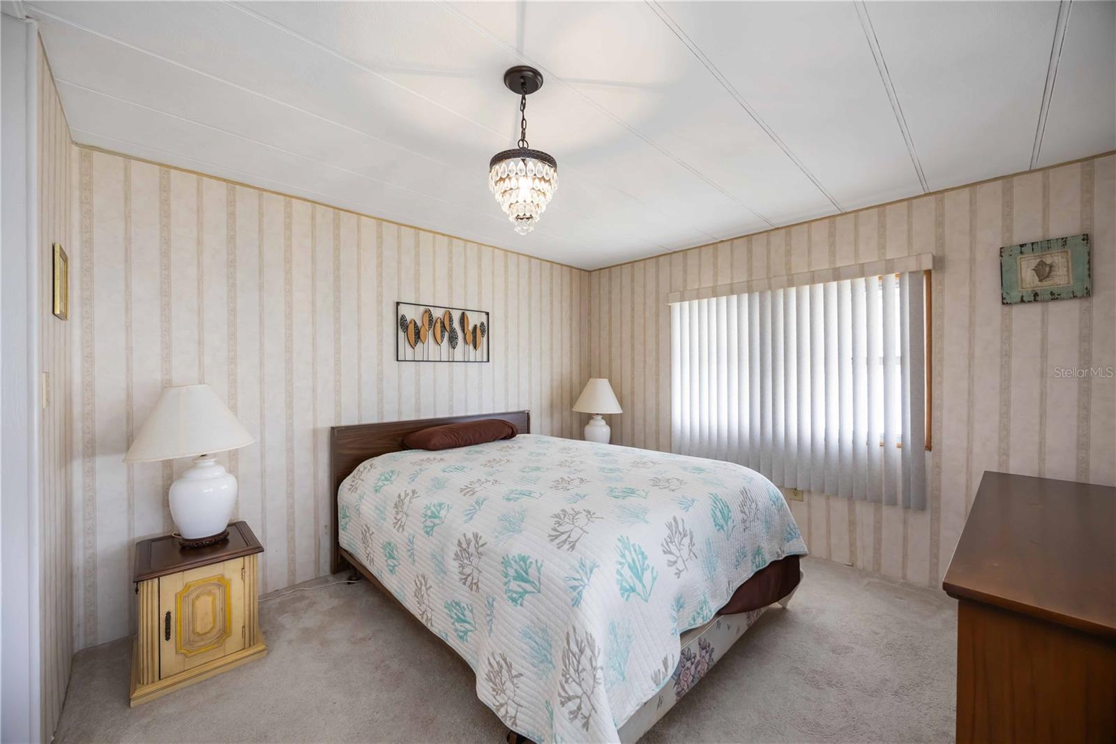 A4651558 Property Photo