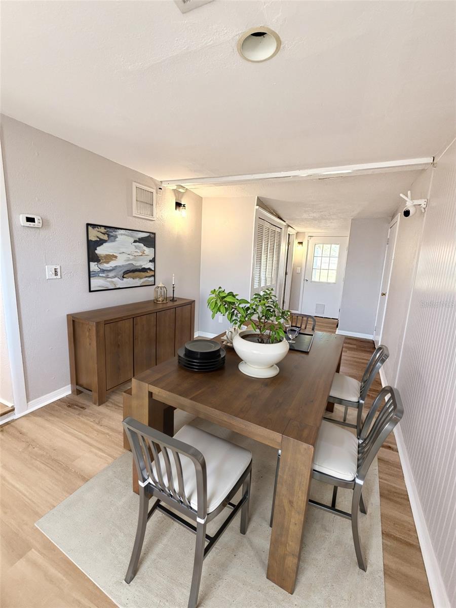 2201 FLAMINGO AVE, DELTONA, FL, 32738