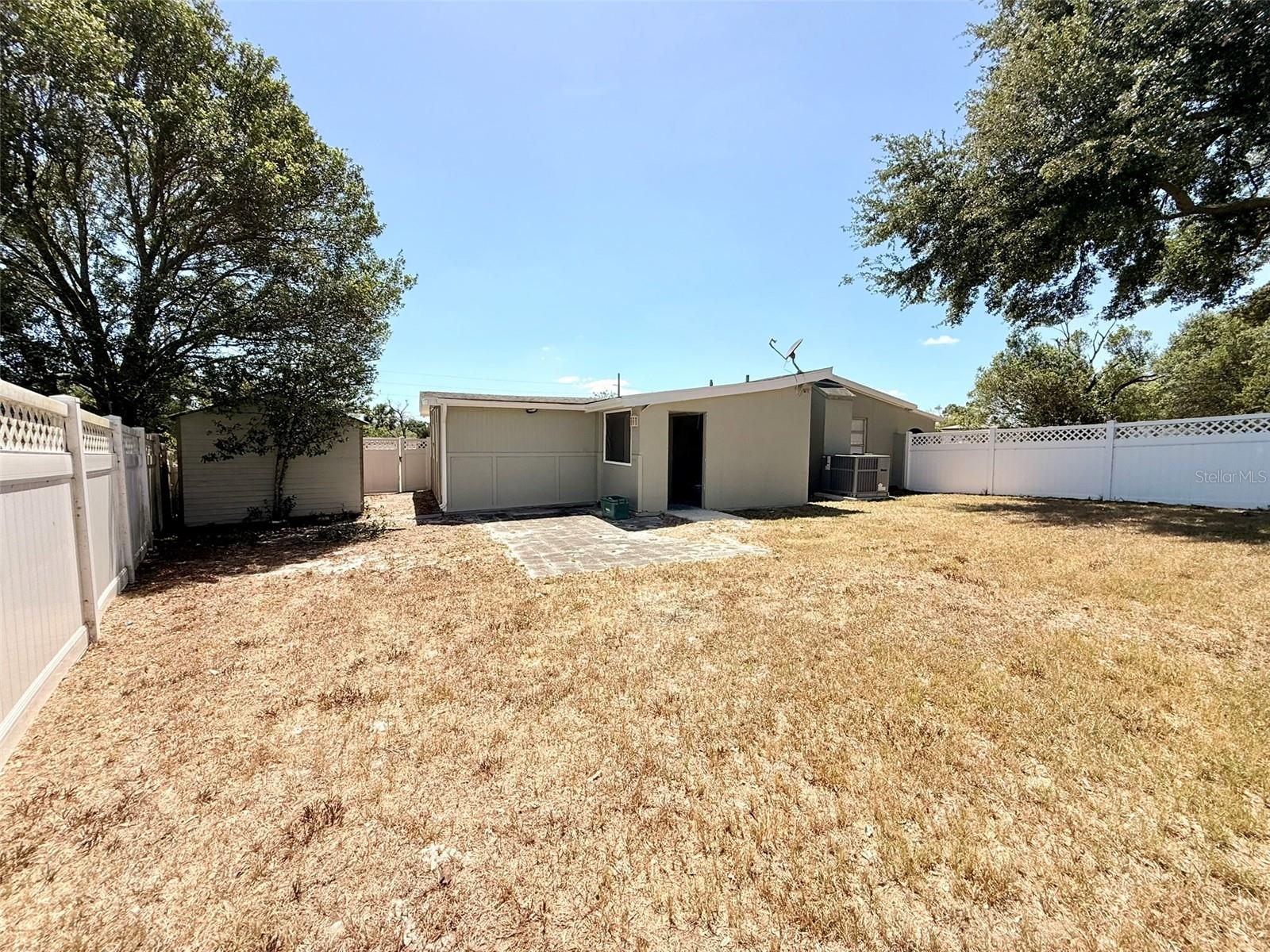 2201 FLAMINGO AVE, DELTONA, FL, 32738