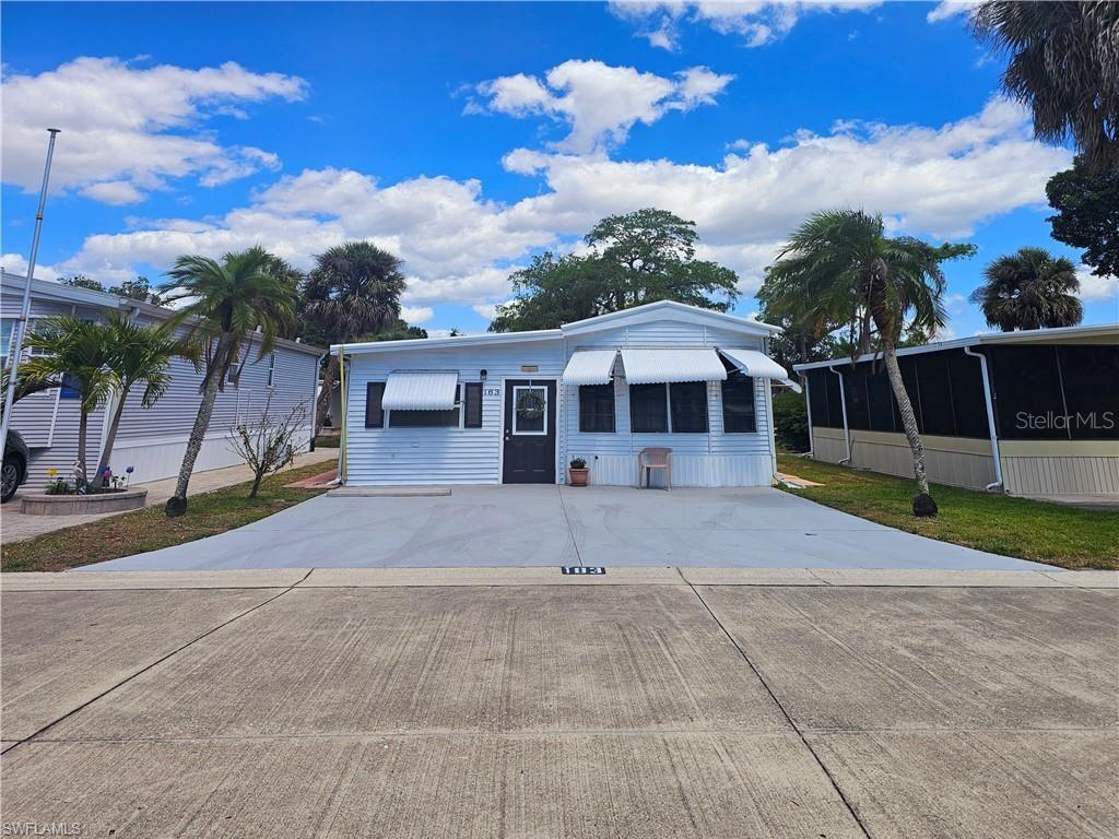 183 PANTHER PASS CIR #183, NAPLES, FL, 34114