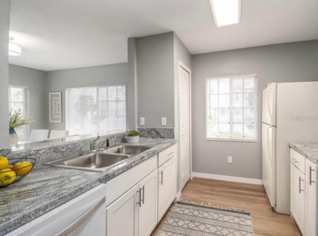 2032 FLUORSHIRE DR, BRANDON, FL, 33511