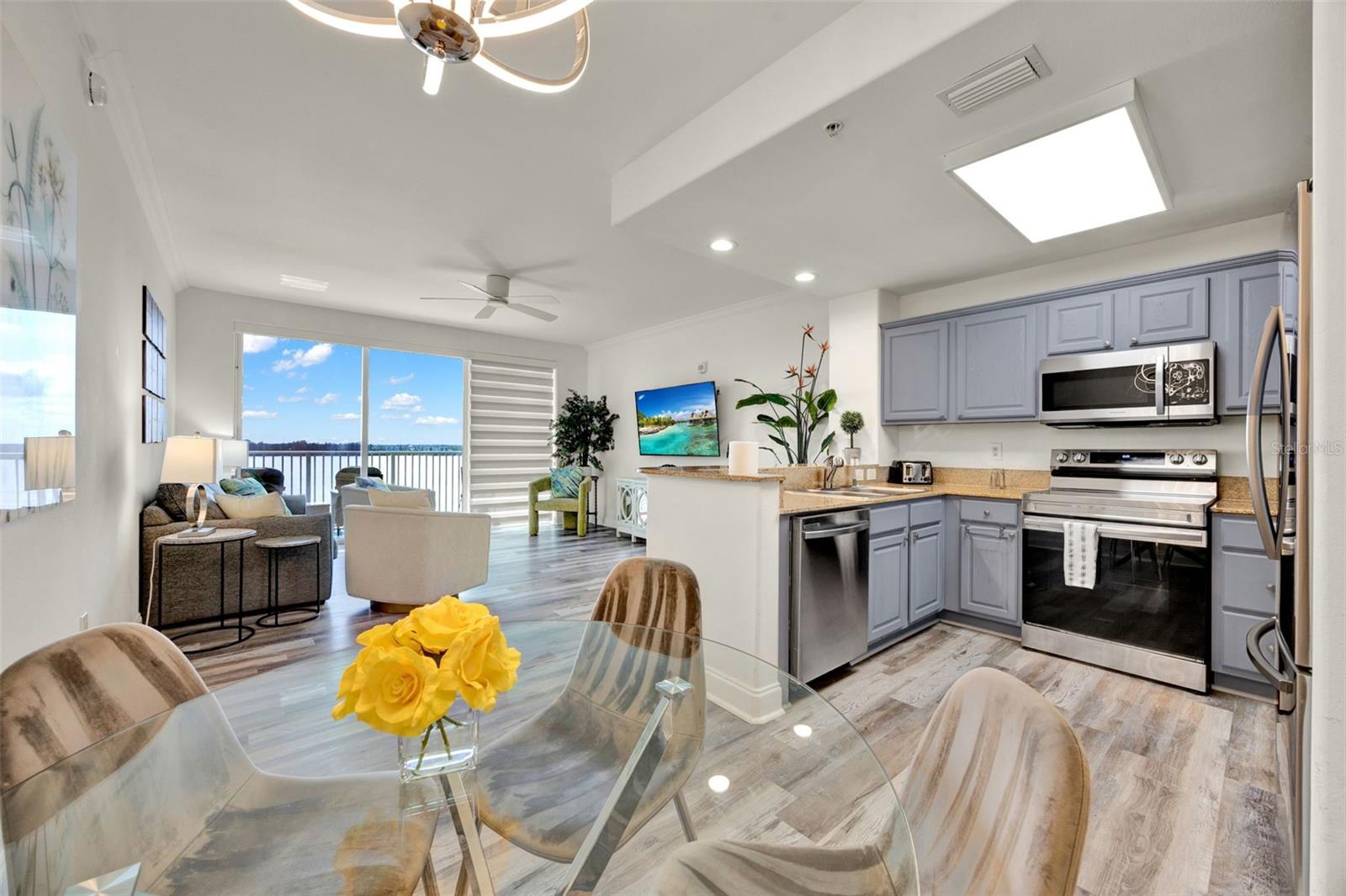 13415 BLUE HERON BEACH DR #409, ORLANDO, FL, 32821