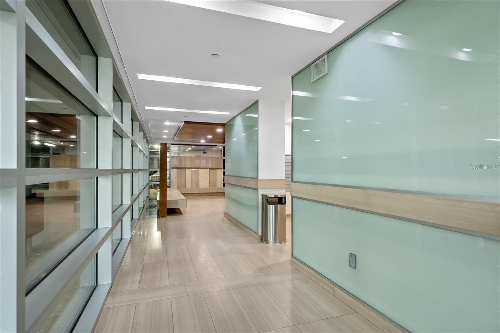 912 CHANNELSIDE DR #2320, TAMPA, FL, 33602