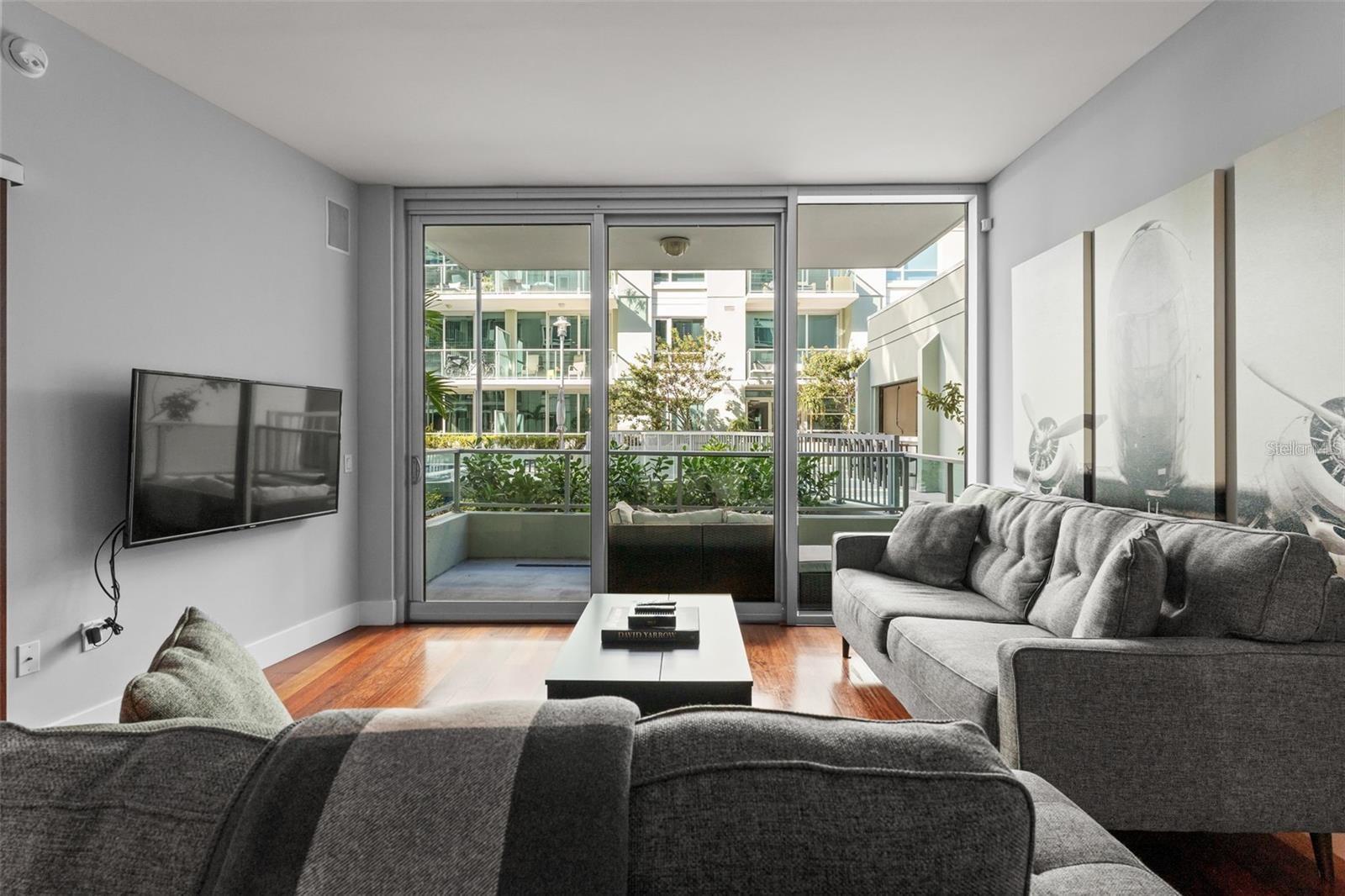 912 CHANNELSIDE DR #2320, TAMPA, FL, 33602