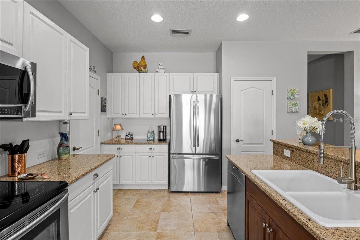 4712 CHARLES PARTIN DR, PARRISH, FL, 34219