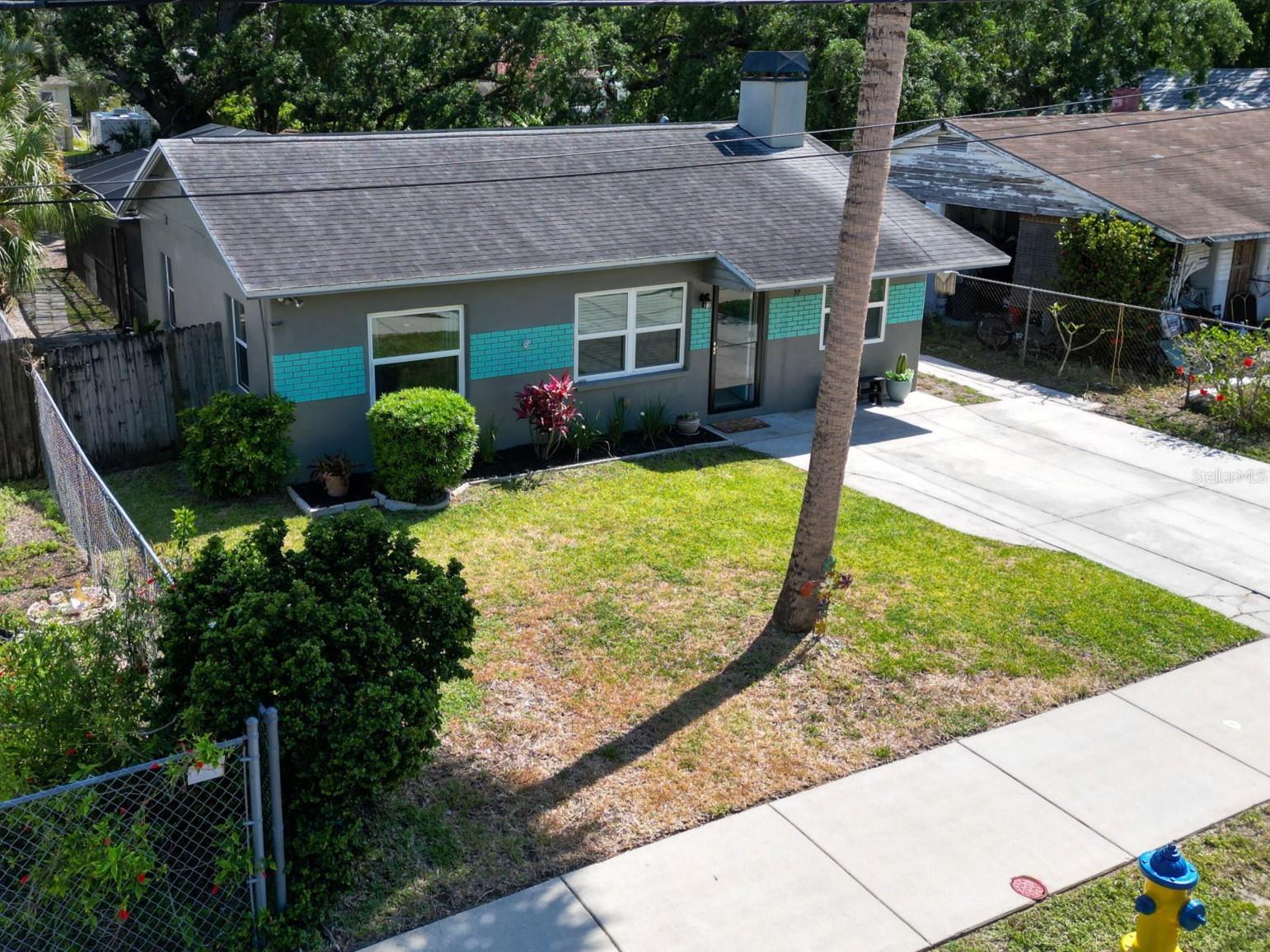 37 W BOYER ST, TARPON SPRINGS, FL, 34689