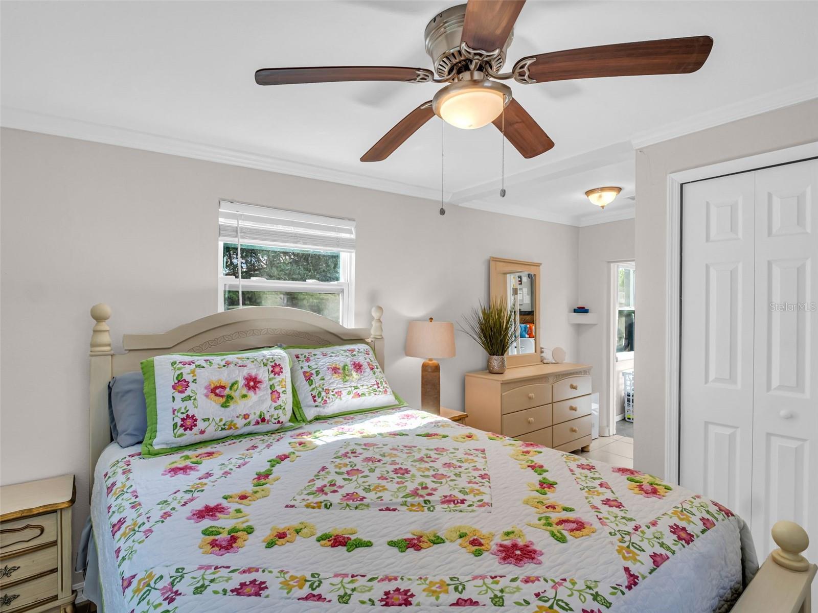 37 W BOYER ST, TARPON SPRINGS, FL, 34689