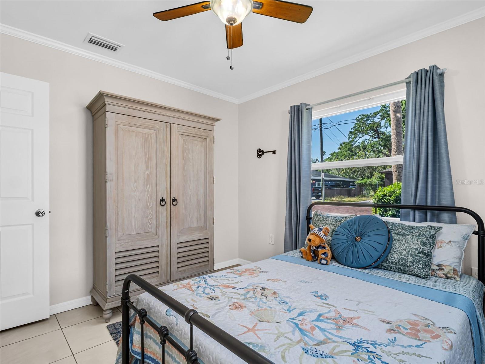 37 W BOYER ST, TARPON SPRINGS, FL, 34689