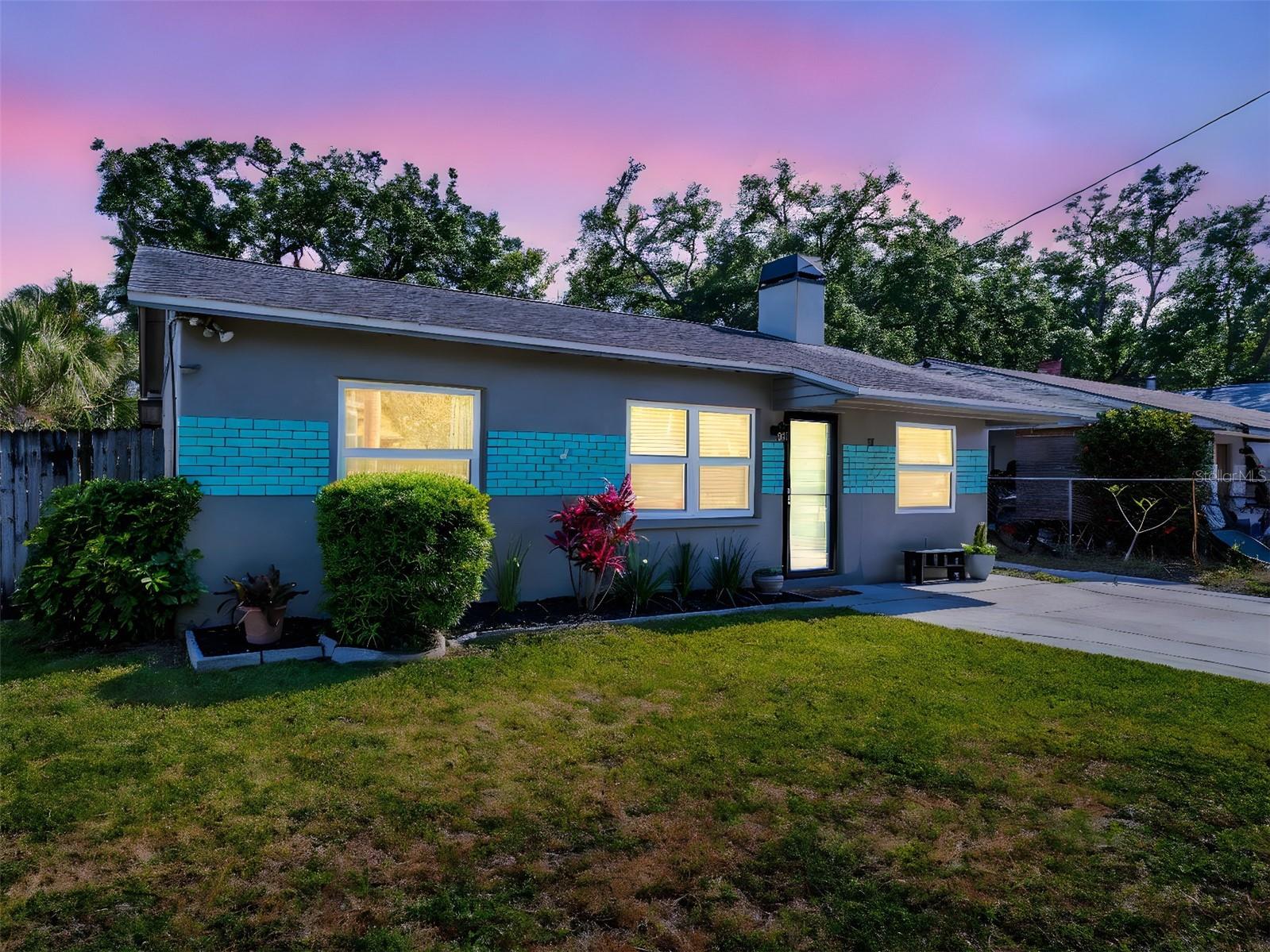 37 W BOYER ST, TARPON SPRINGS, FL, 34689