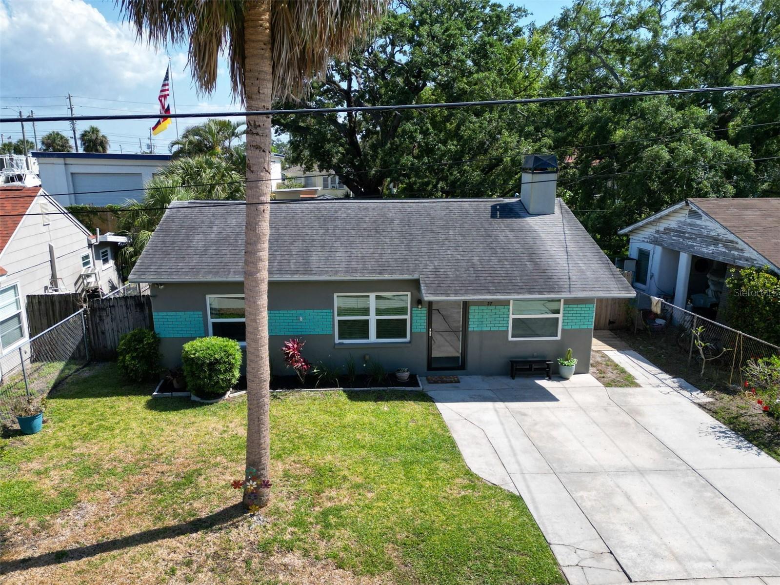 37 W BOYER ST, TARPON SPRINGS, FL, 34689