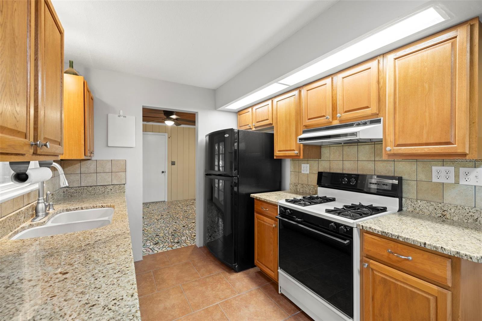 522 NORFOLK ST, DUNEDIN, FL, 34698