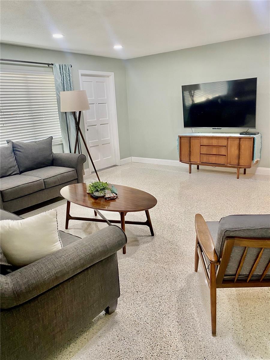 5645 97TH WAY N, ST PETERSBURG, FL, 33708