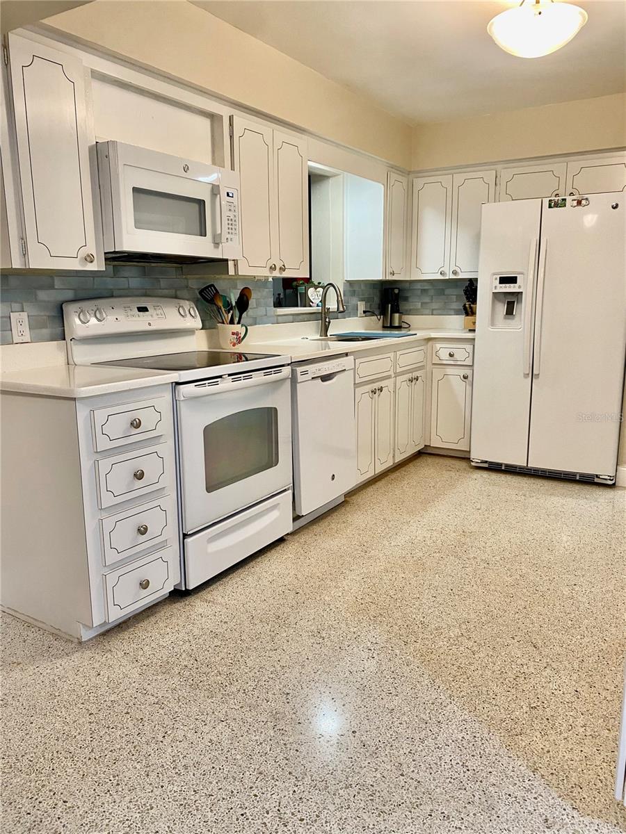 5645 97TH WAY N, ST PETERSBURG, FL, 33708